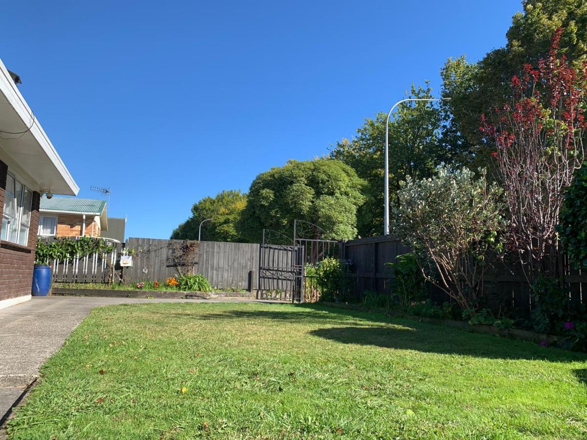 Rotorua City Center Holiday House Екстер'єр фото